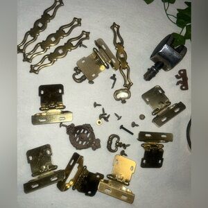 Assorted Gold Hardware Set